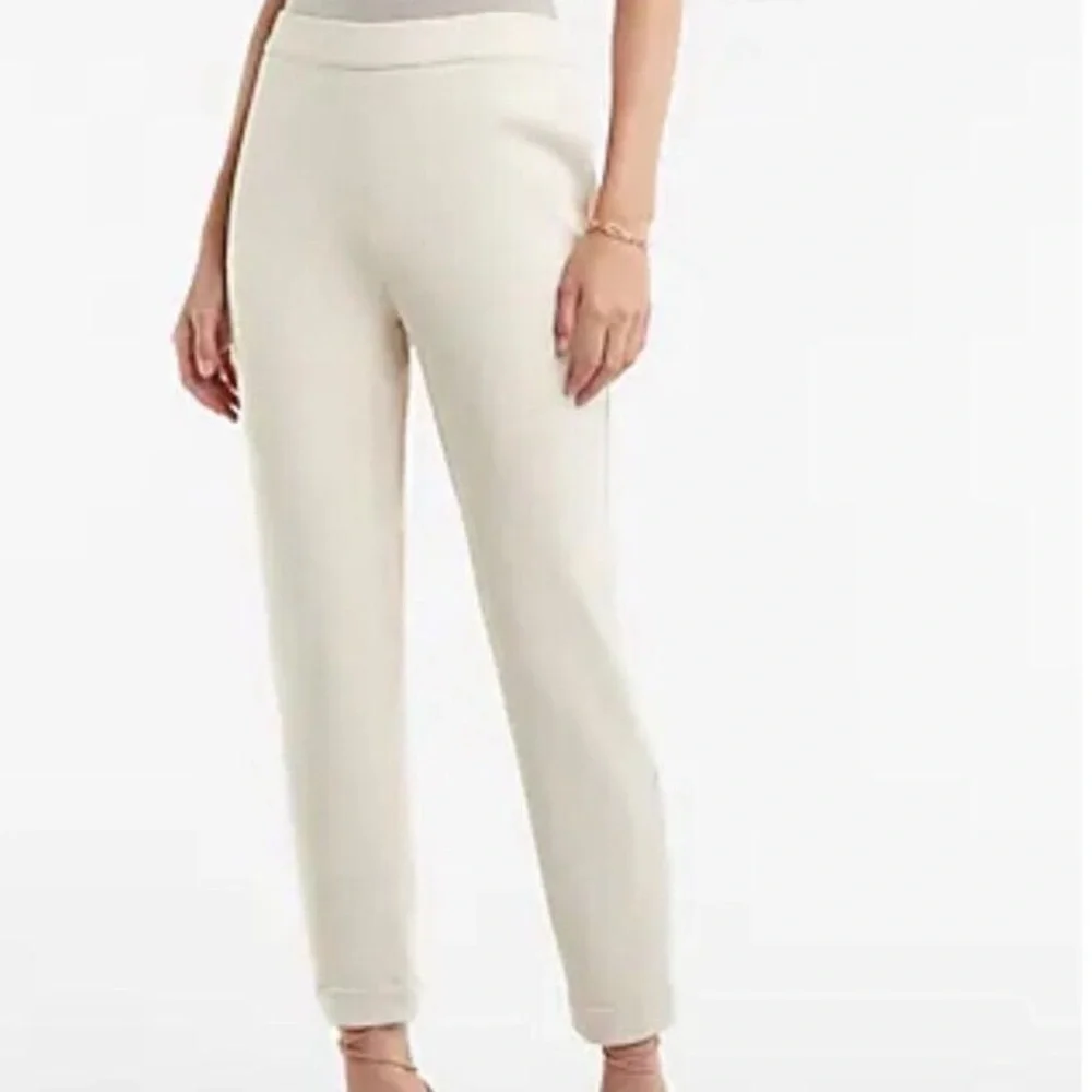Express Women M Beige Stretch Knit Pockets Pull-On High Rise Cuffed Ankle Pants